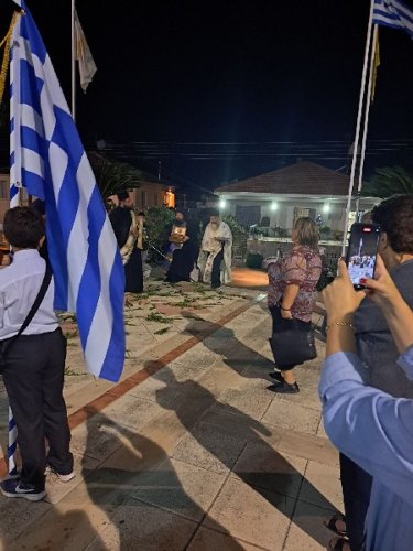 Υποδοχή λειψάνων - 1